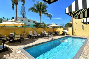 Peacock Villa - 5540 E
